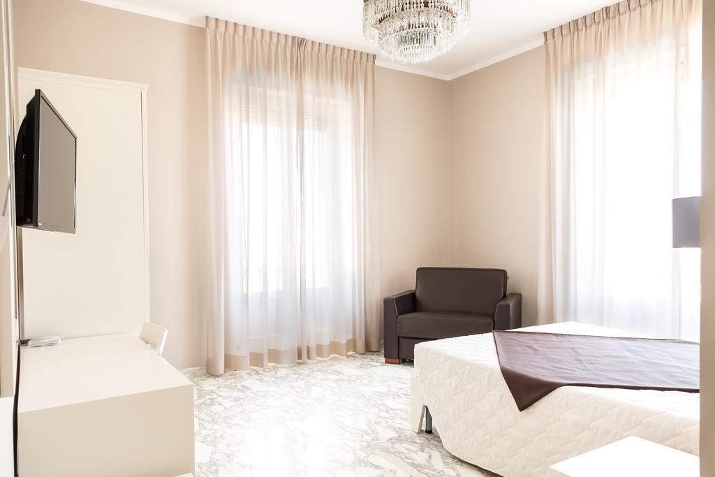 Affittacamere Faro Bianco - Suites&apartments 3*