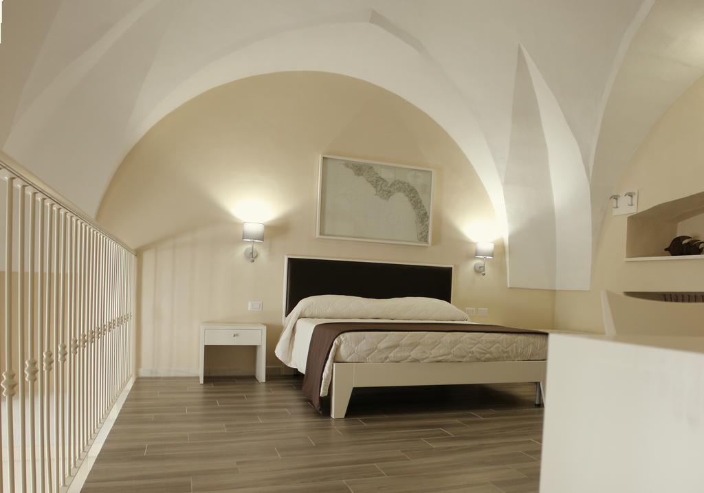 Faro Bianco - & Guest house 3*