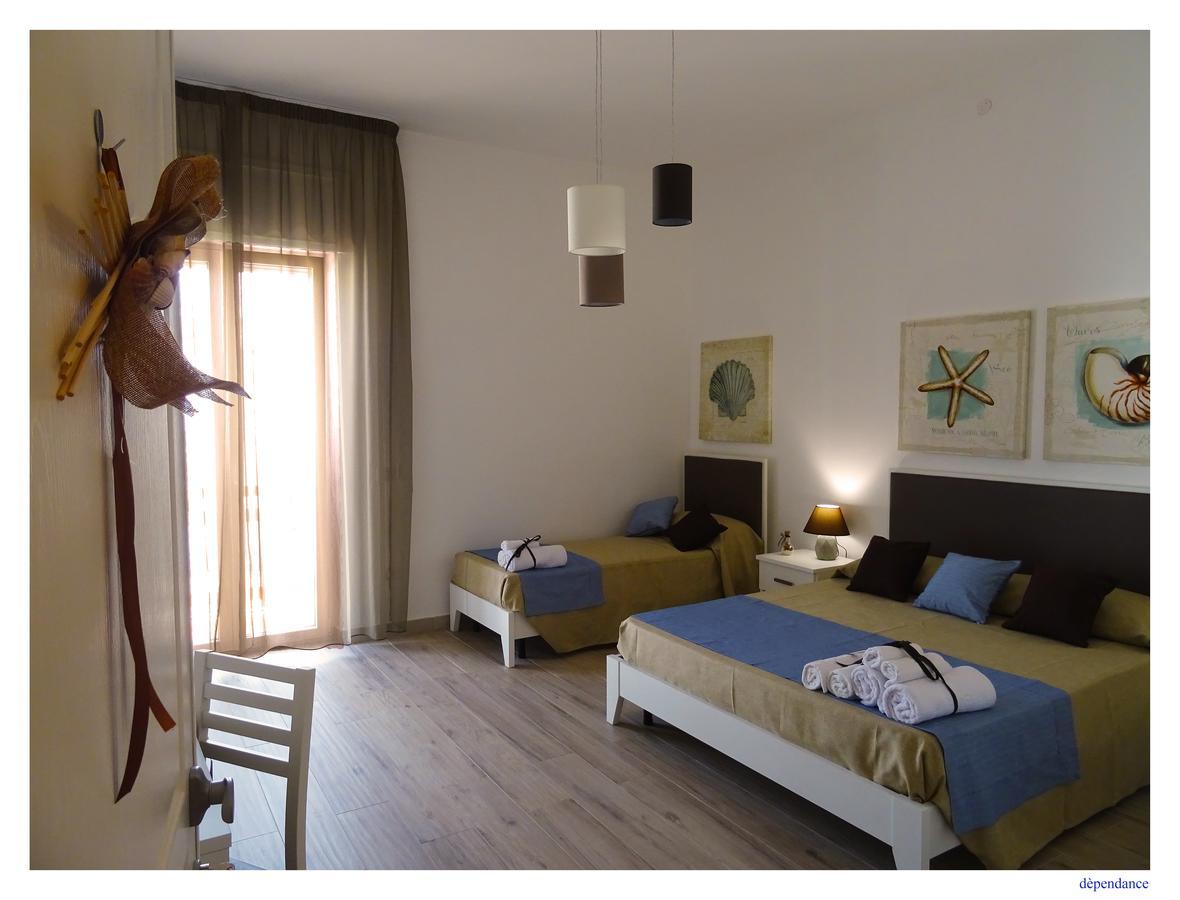 Faro Bianco - Suites&apartments Affittacamere Gallipoli